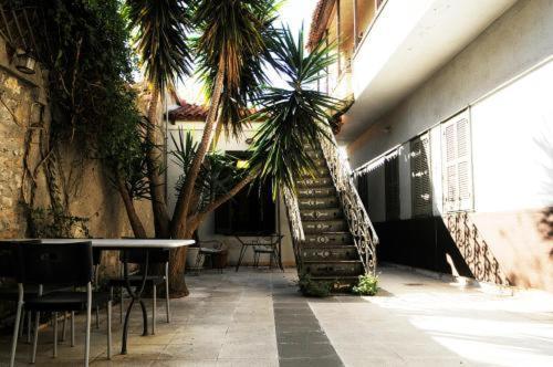 Апартаменти A Place 4 U Below Acropolis Афіни Екстер'єр фото